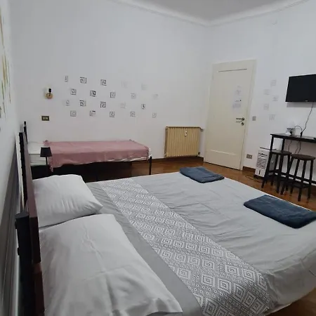 Dock Bay Hostel Apartment *
